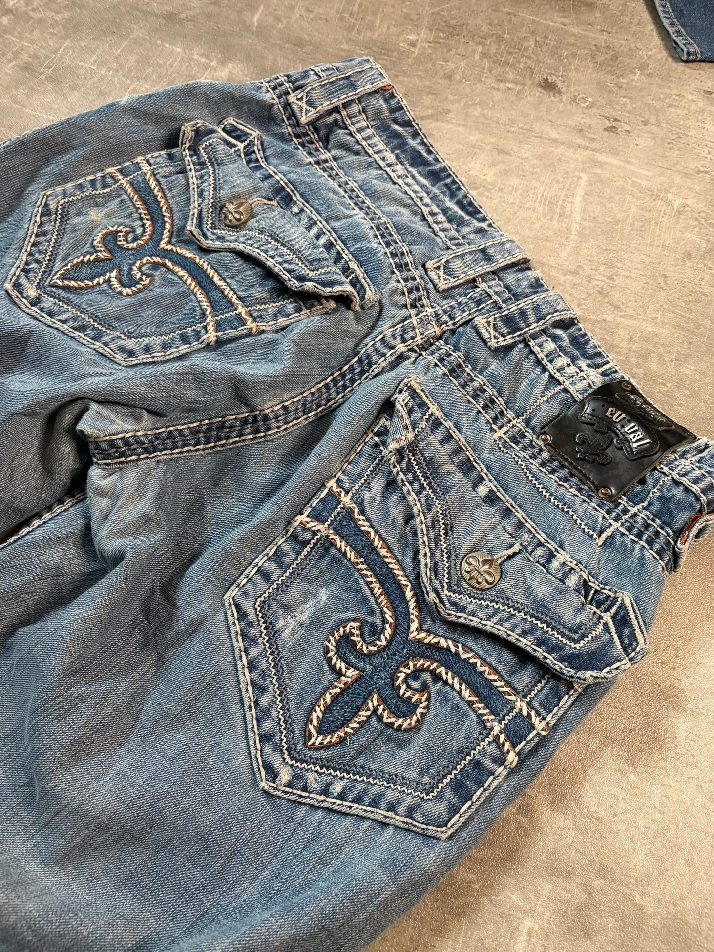 Rock Revival straight jeans / W32