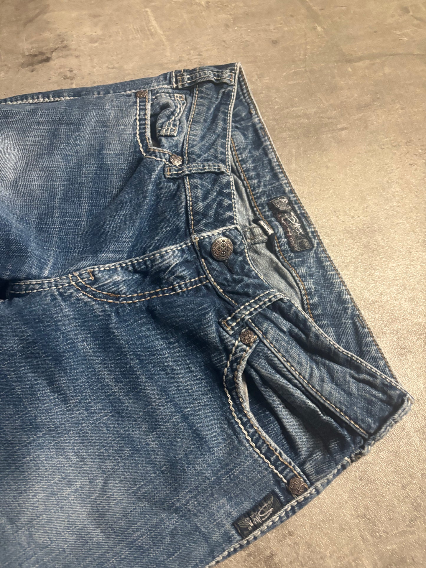 Silver bootcut jeans / M