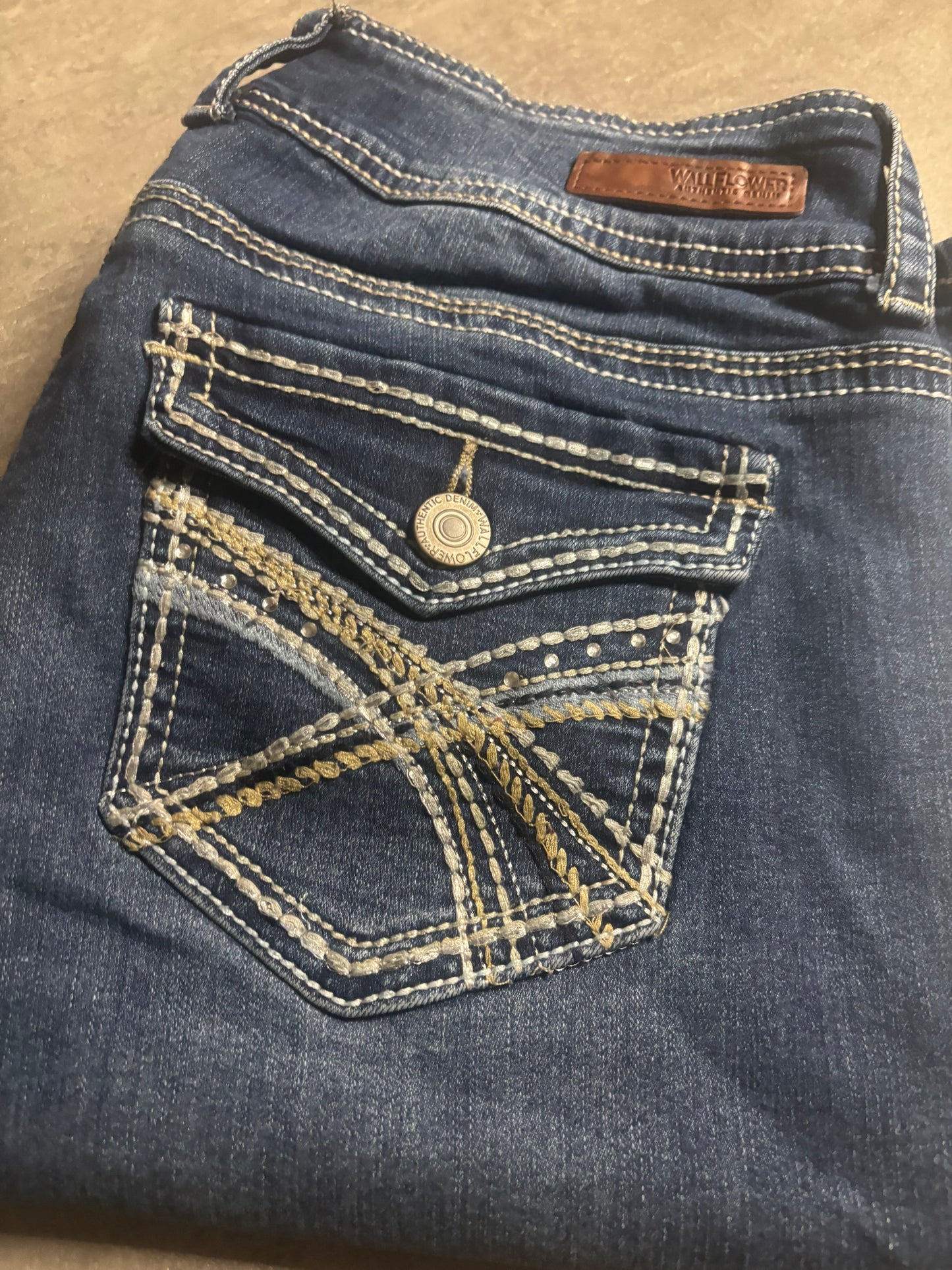 Wallflower bootcut jeans / XS