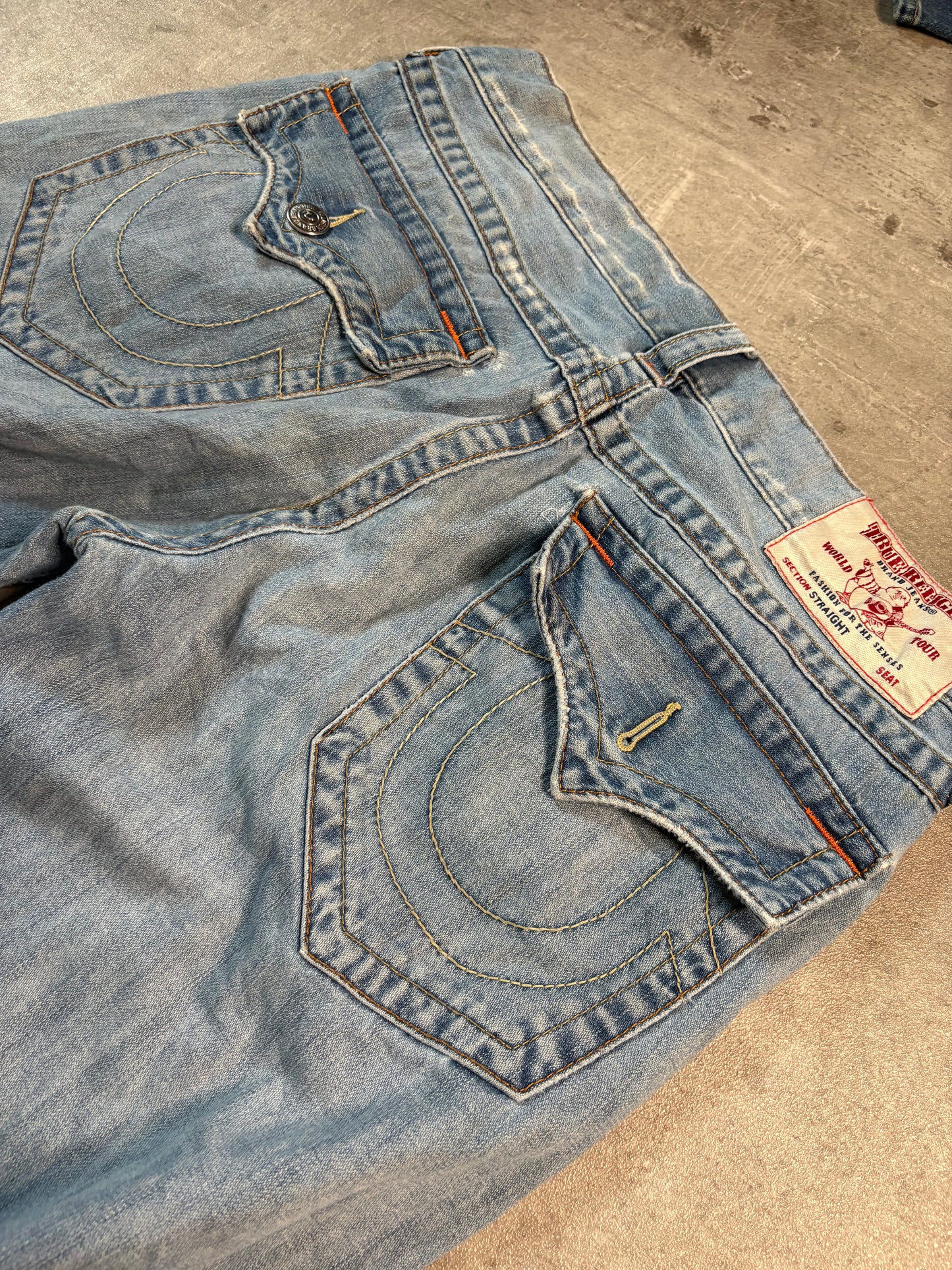 True Religion straight jeans / W32