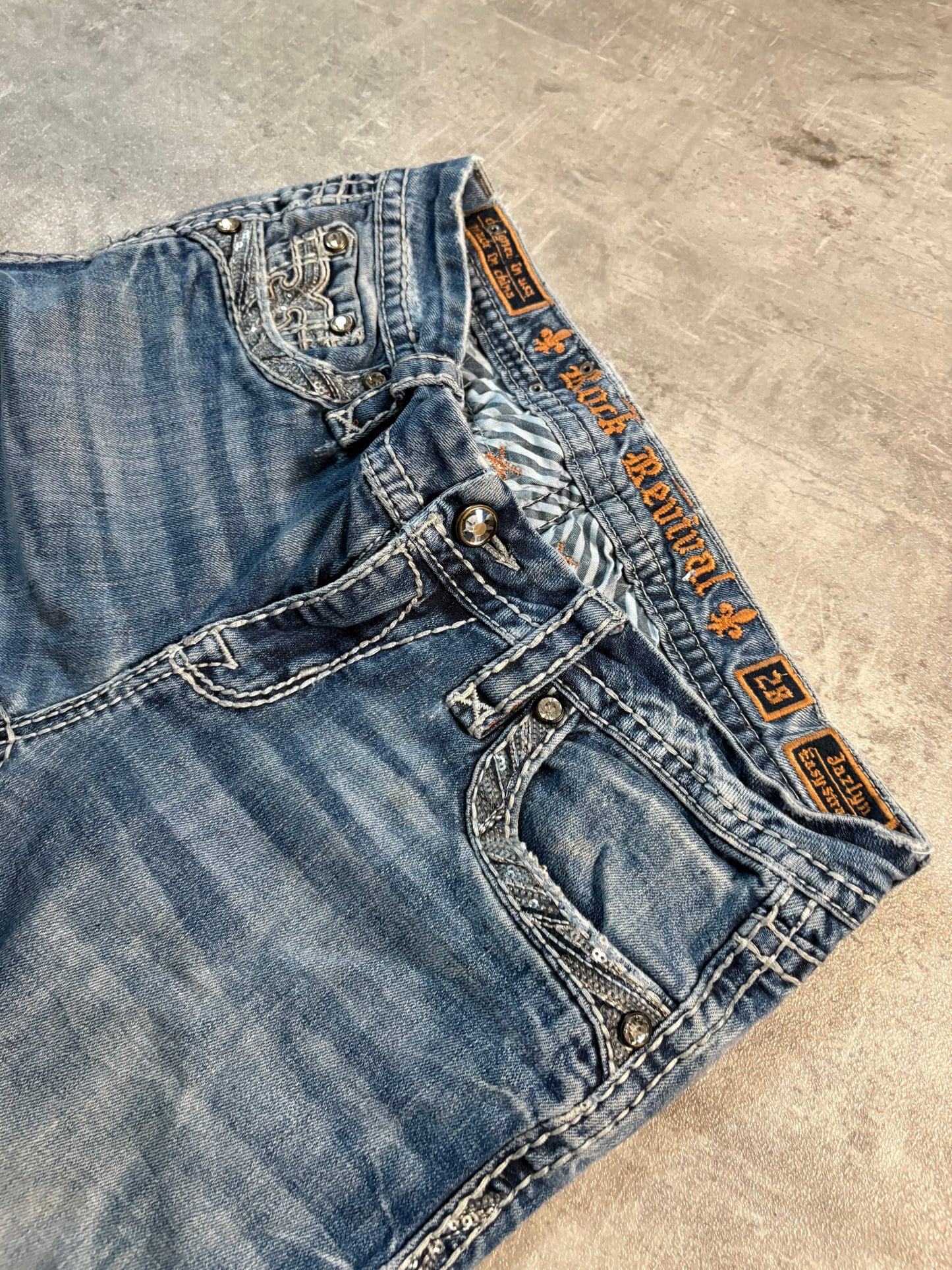 Rock revival straight jeans / W28