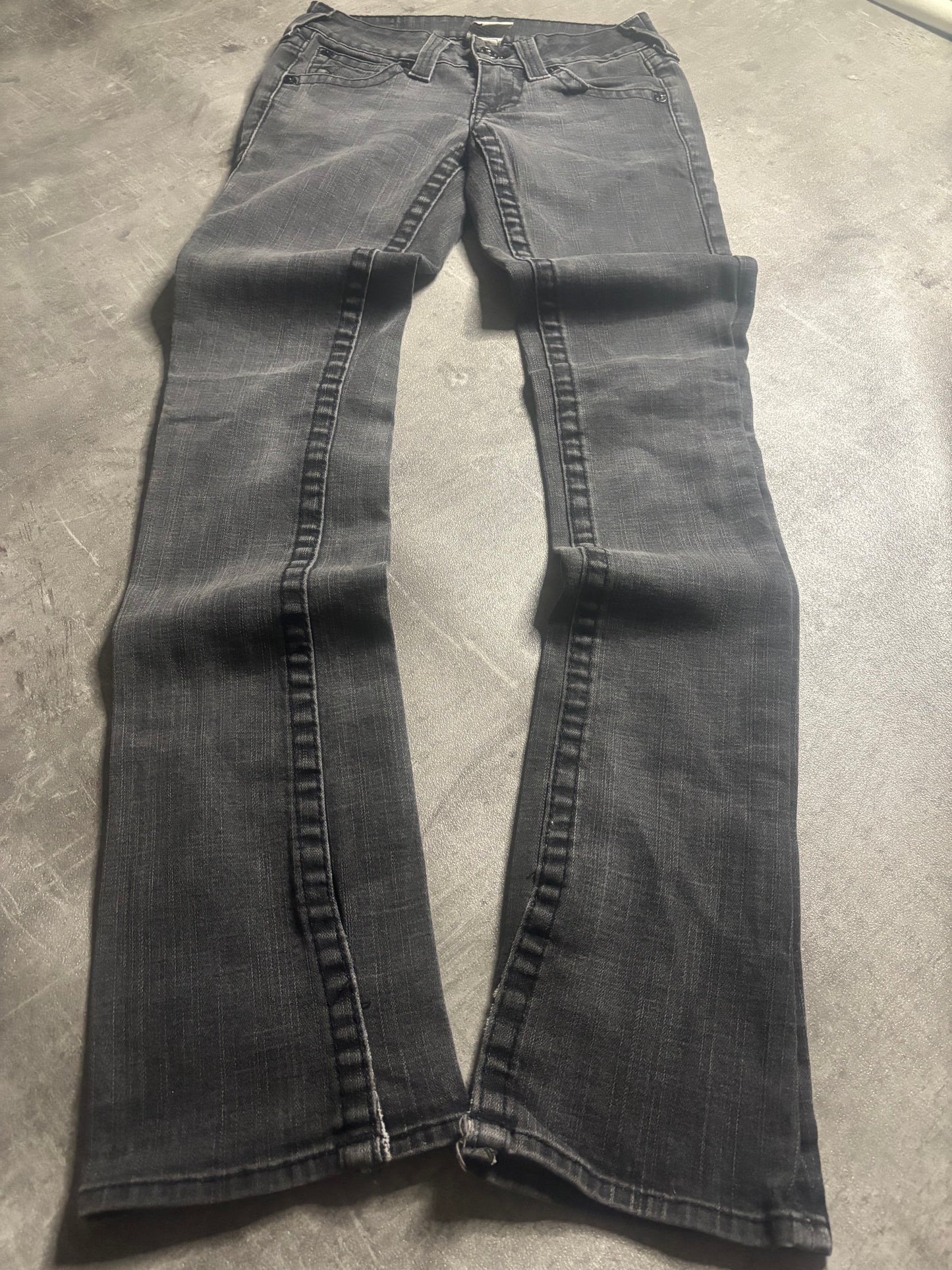 True religion straight jeans / W25