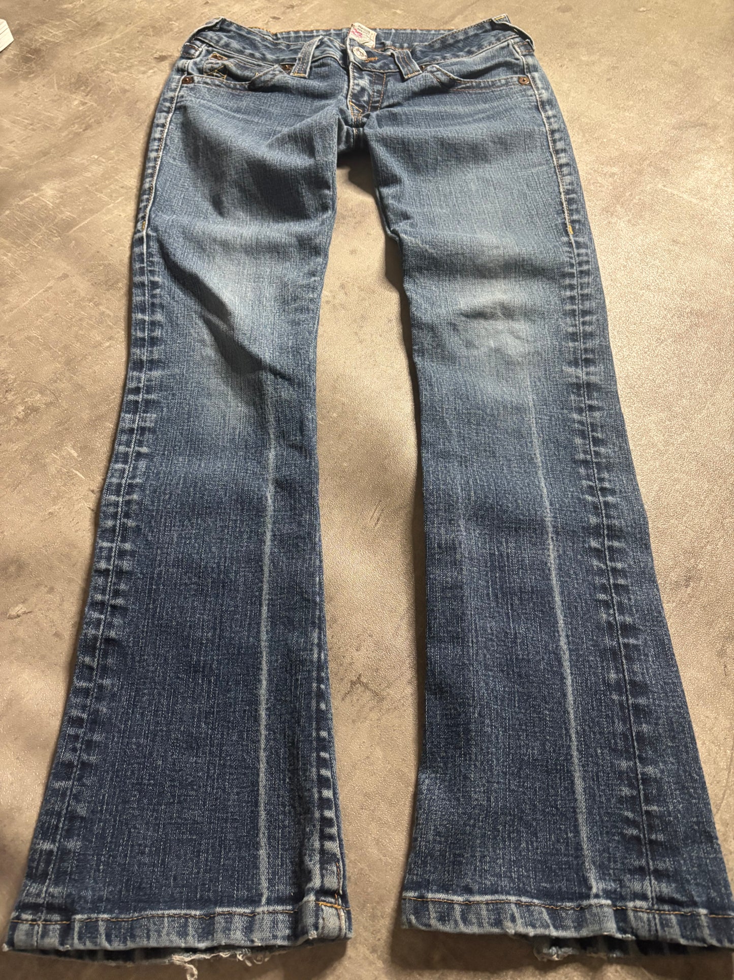 True religion straight jeans / W28