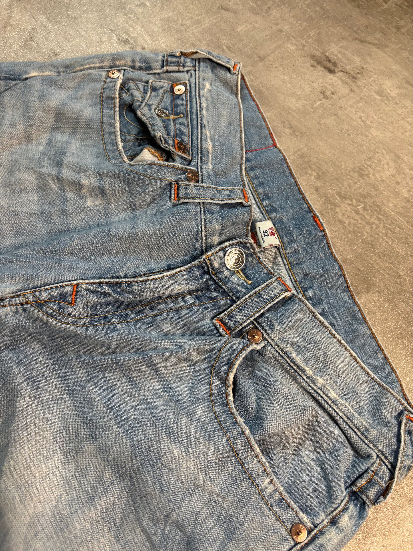 True Religion straight jeans / W32