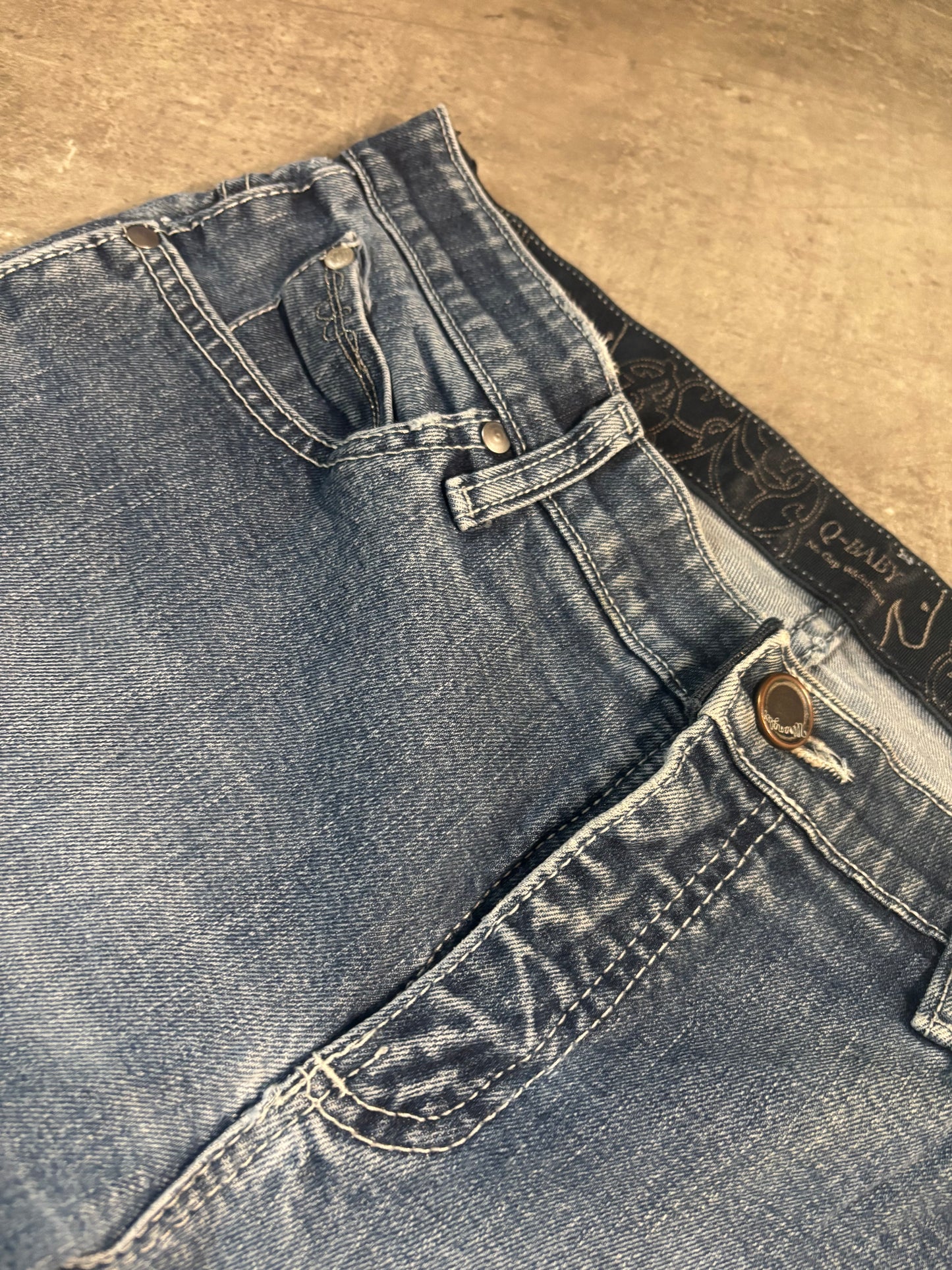 Wrangler bootcut jeans / L