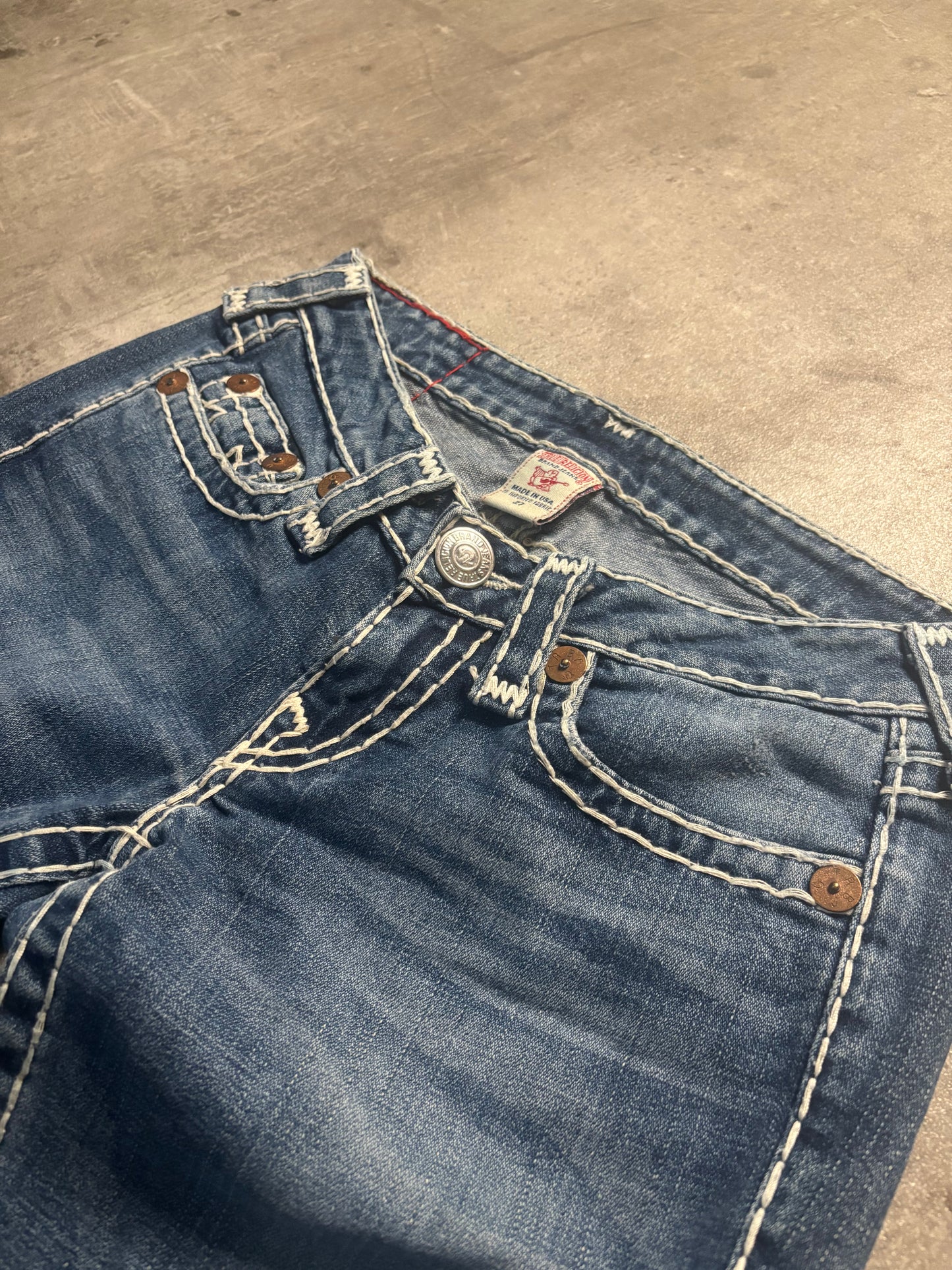 True Religion bootcut/straight jeans / W27