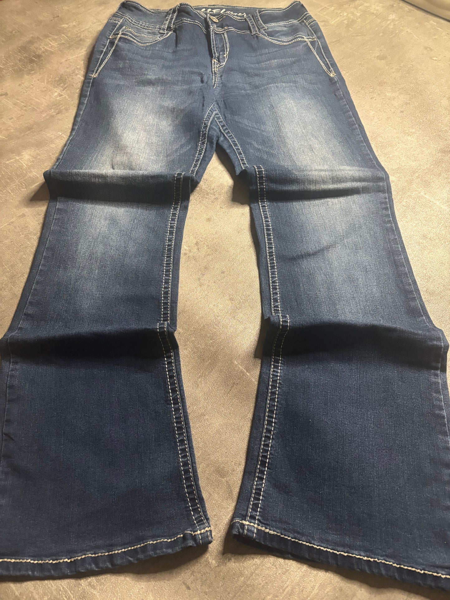 Wallflower bootcut jeans / XS