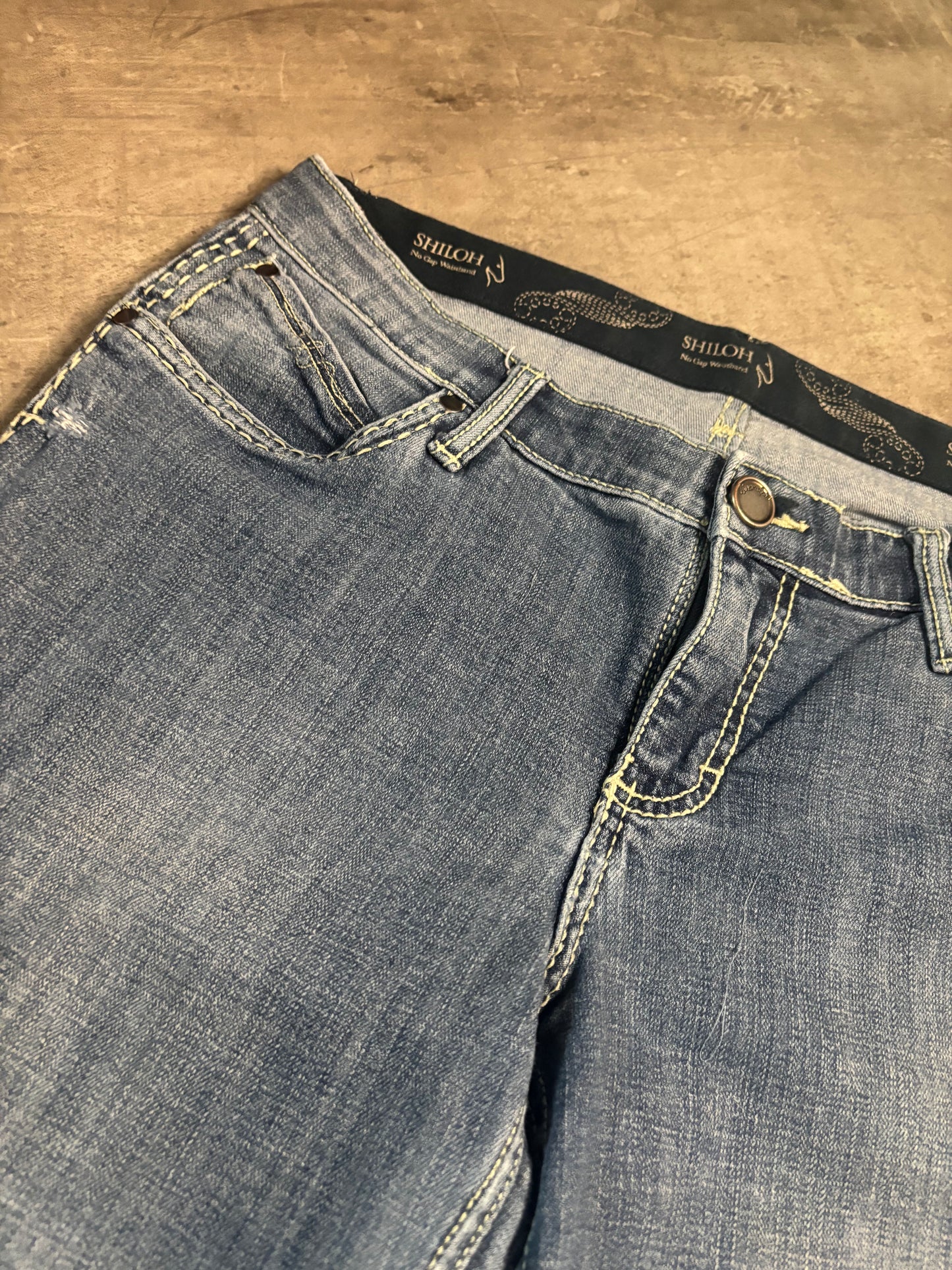 Wrangler bootcut jeans / M