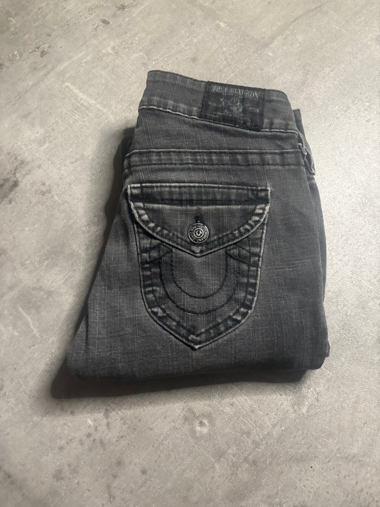 True religion straight jeans / W25