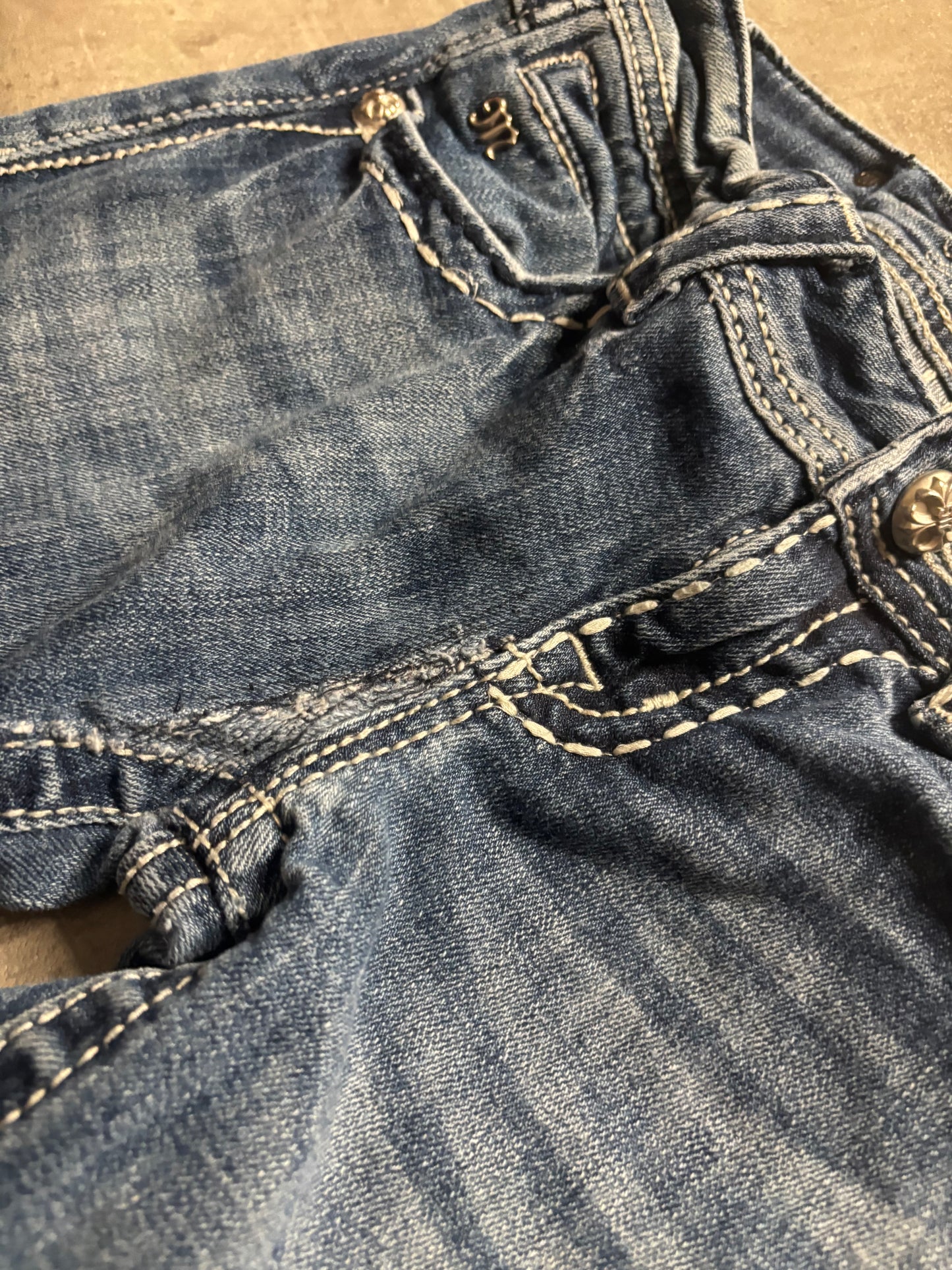 Miss Me bootcut / W26