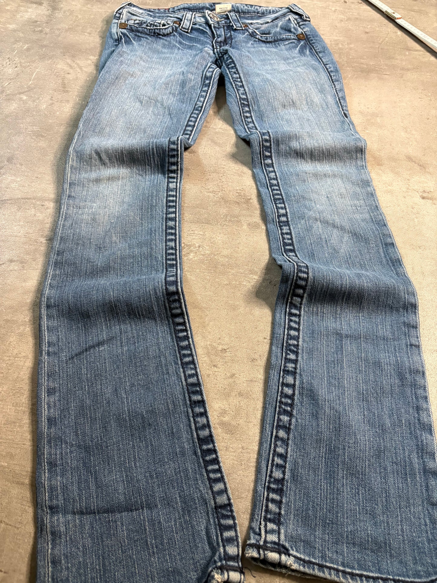 True religion straight jeans / W26