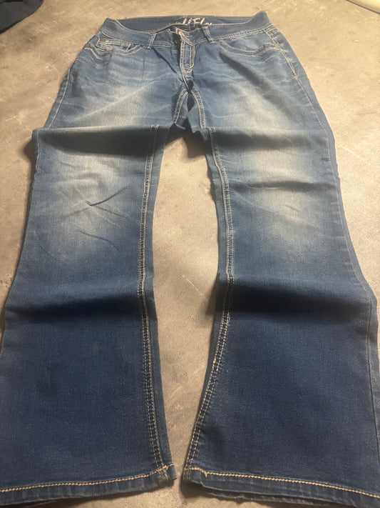 Wallflower bootcut jeans / M