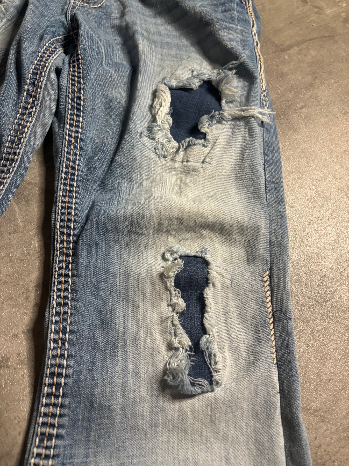 Roch revivial straight jeans w/32