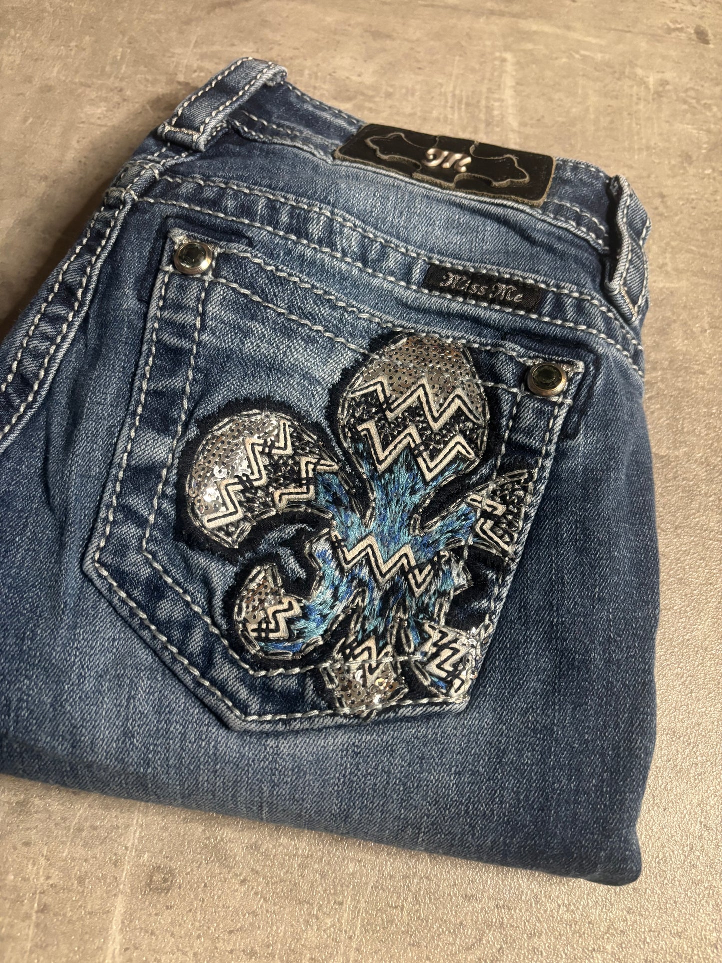 Miss me straight jeans / W27