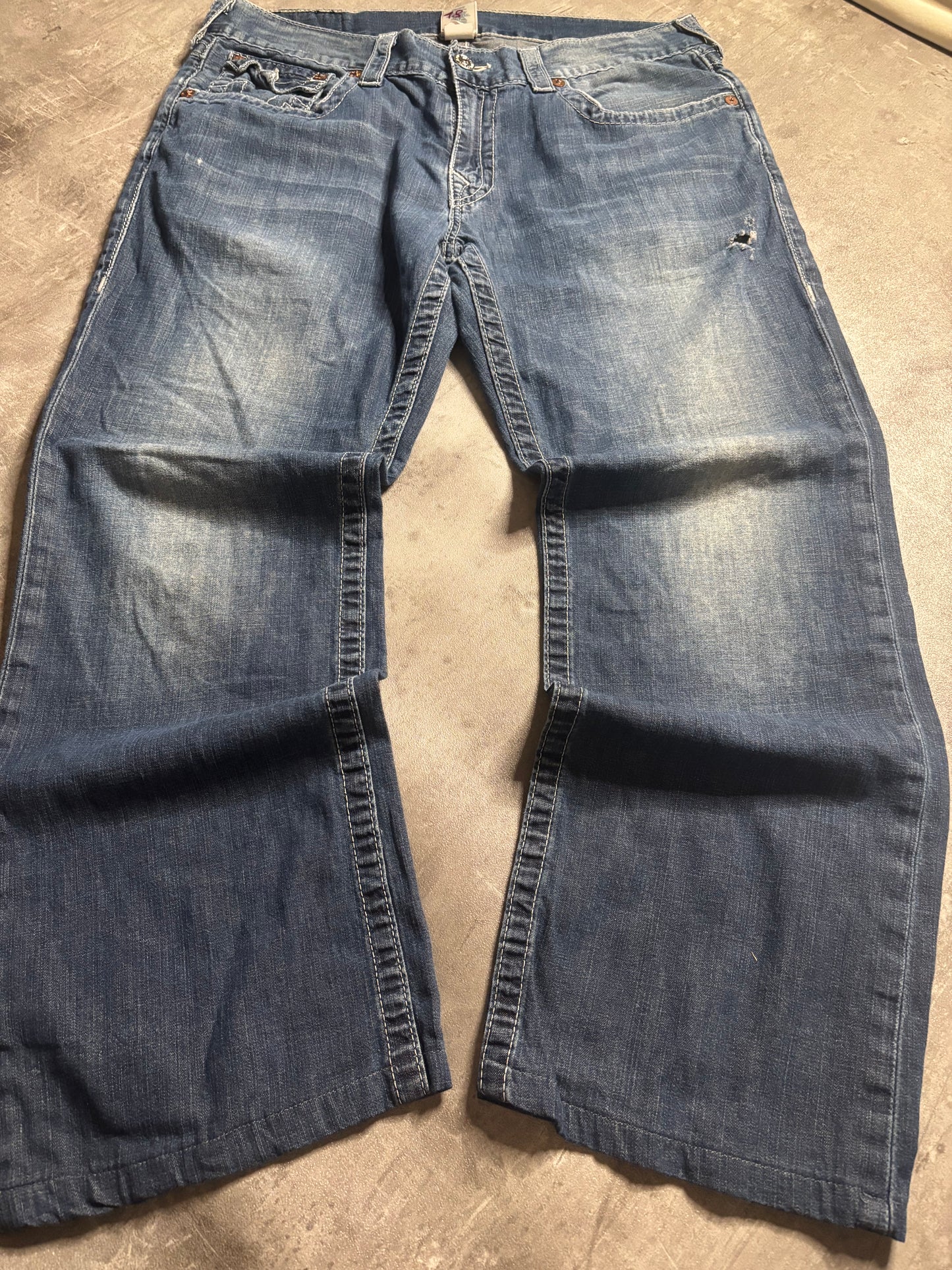 True religion straight jeans / W34