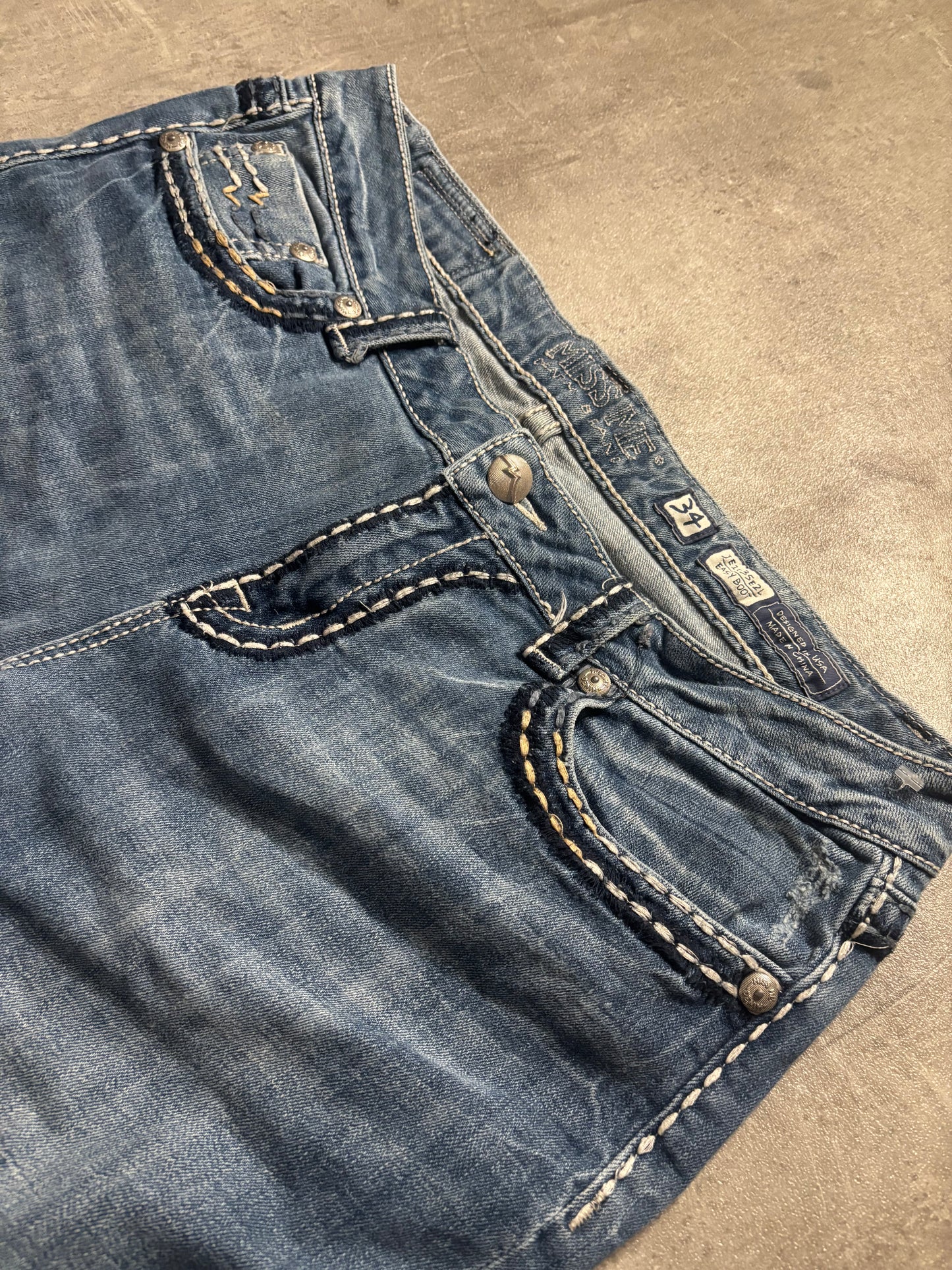 Miss Me bootcut jeans / W34