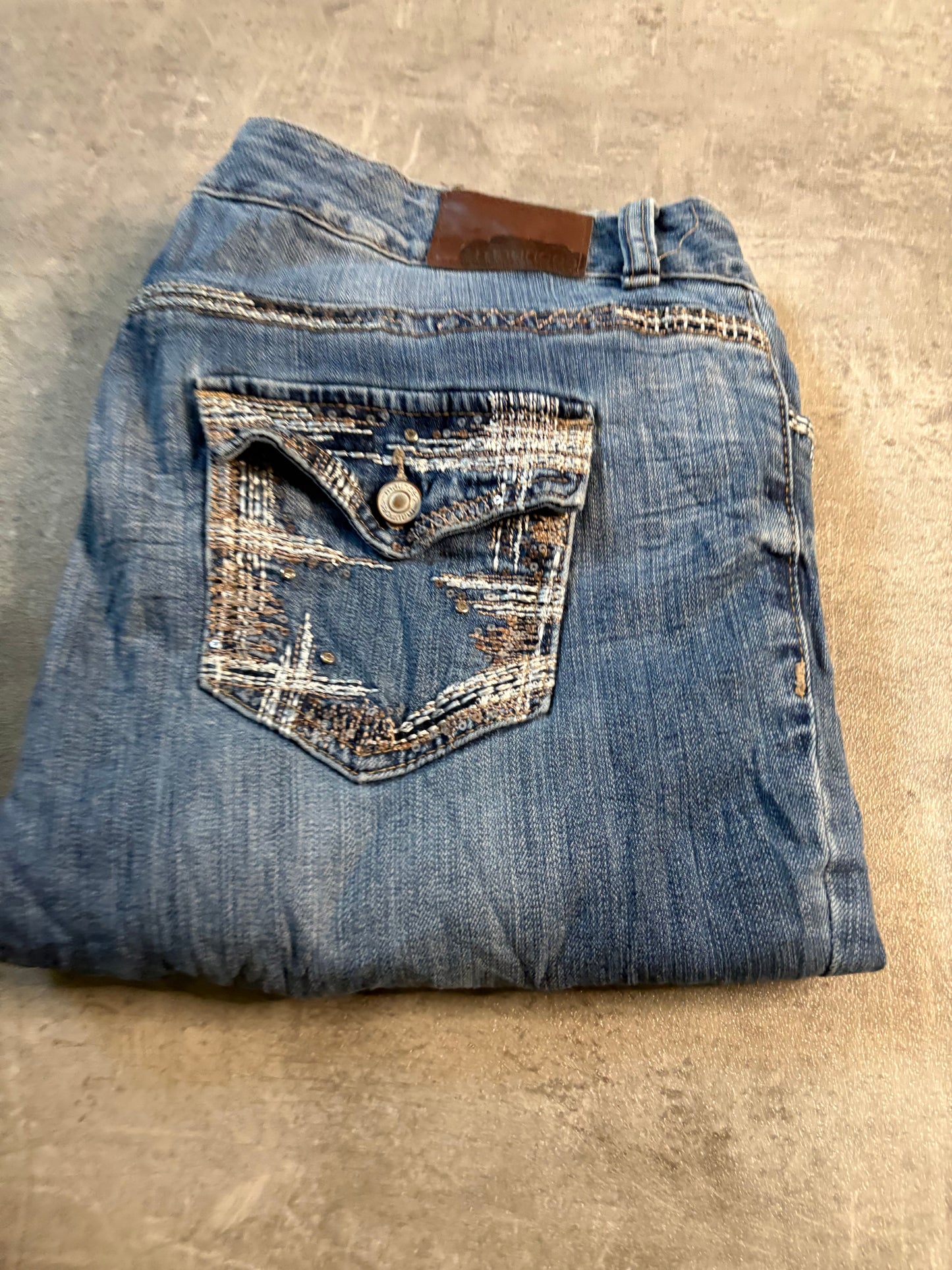 Maurices bootcut jeans / L