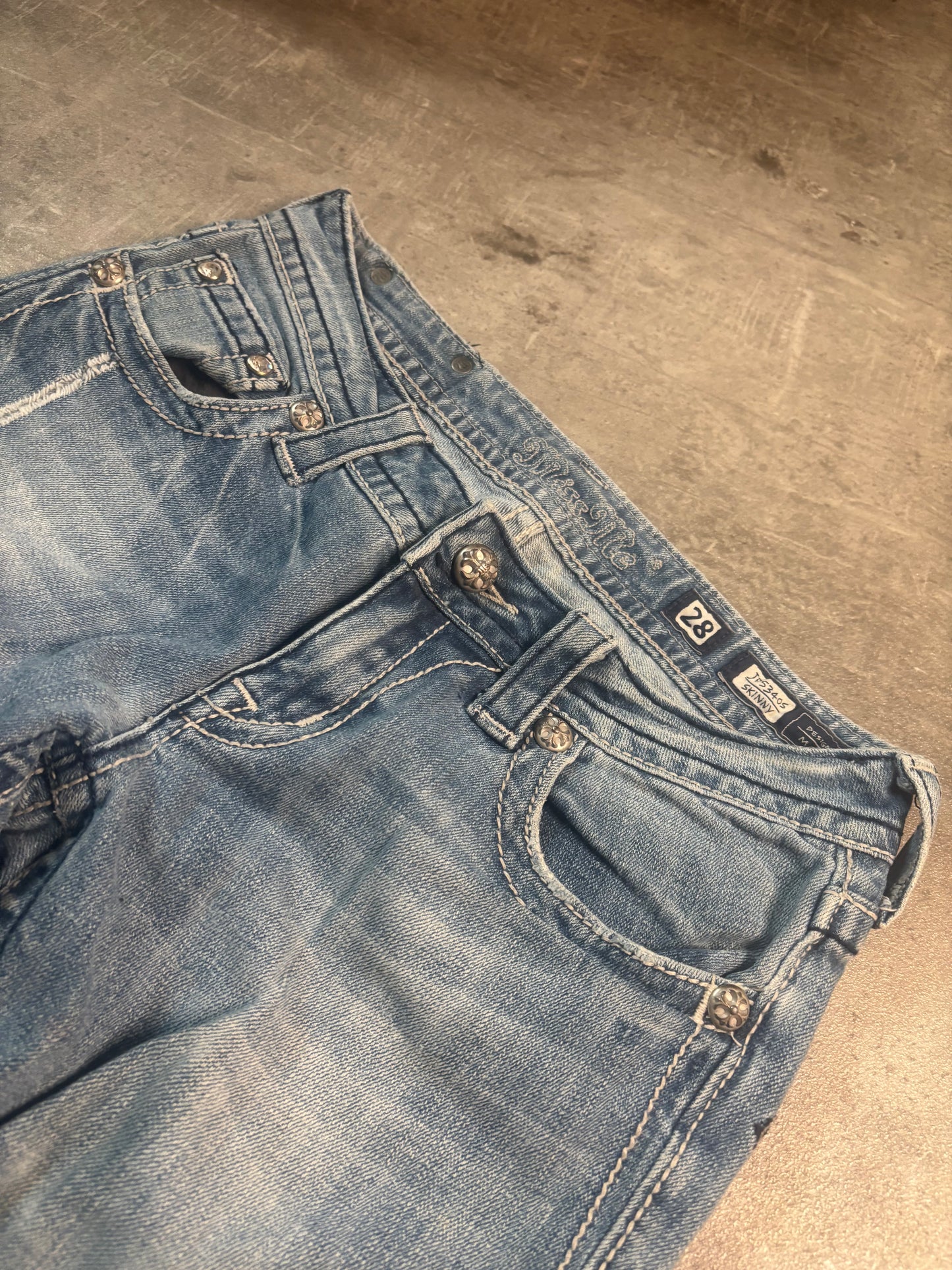 Miss me straight jeans / W28